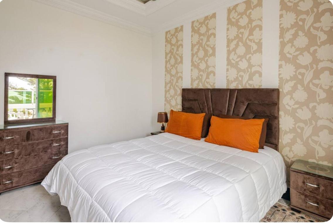 Ocean Breeze ,See View Apartment L'Oasis Buitenkant foto