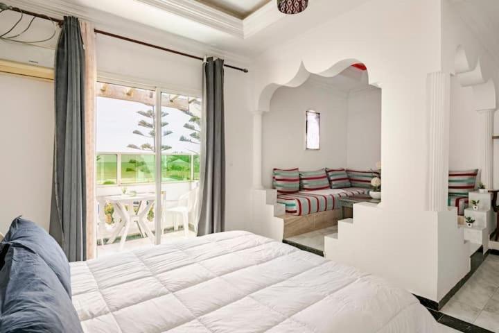 Ocean Breeze ,See View Apartment L'Oasis Buitenkant foto