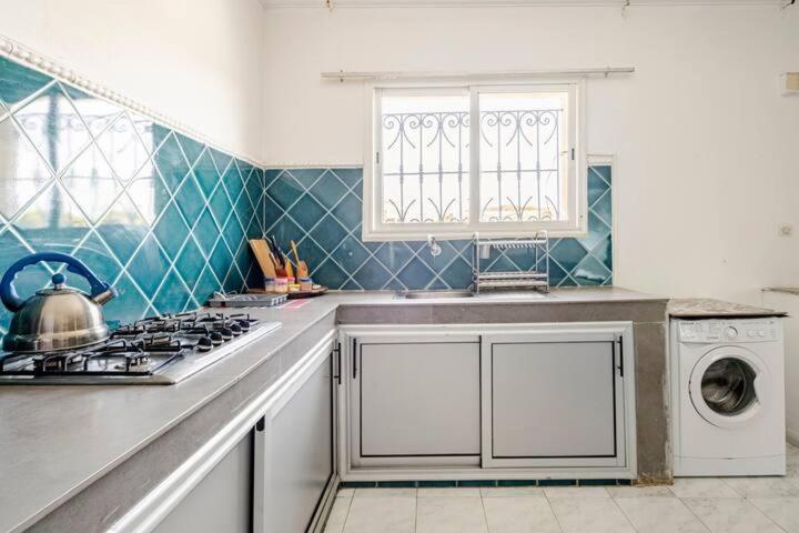 Ocean Breeze ,See View Apartment L'Oasis Buitenkant foto