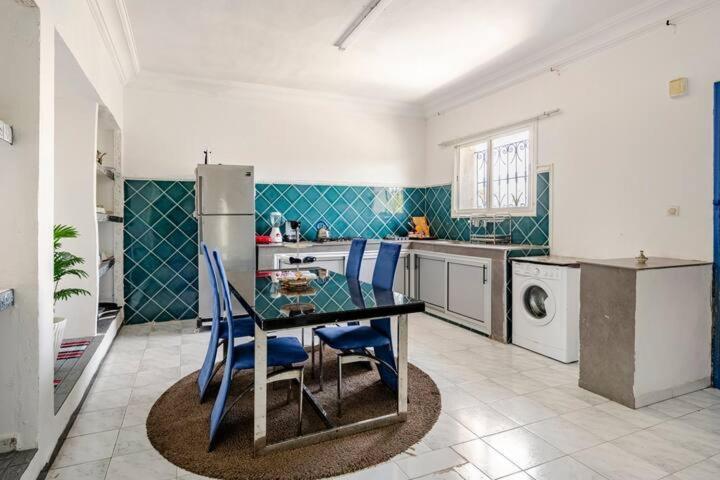 Ocean Breeze ,See View Apartment L'Oasis Buitenkant foto